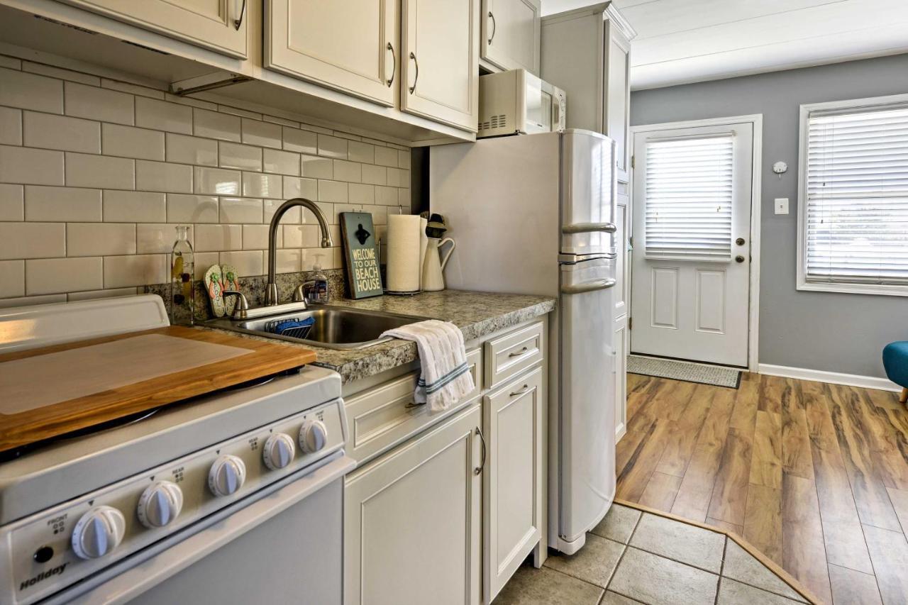 North Wildwood Condo With Pool, Walk To Boardwalk! Buitenkant foto